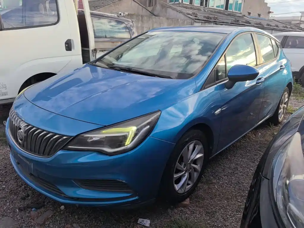 Фото 1 - Buick Verano