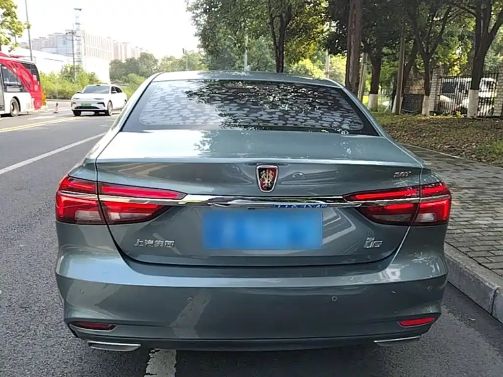 Roewe i6 2019 2018 20T Automatic Flagship Edition