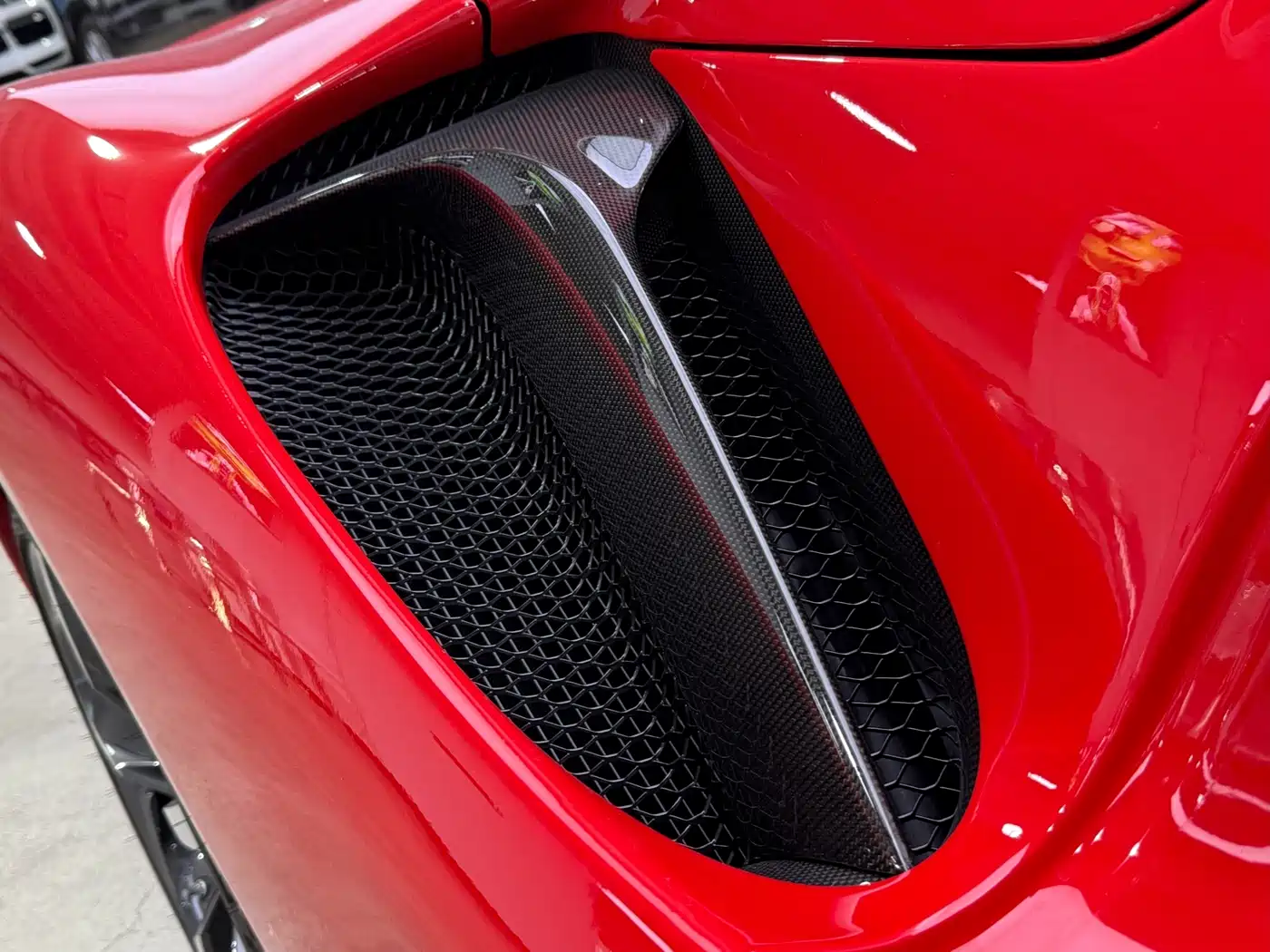 Ferrari SF90 2023 2021 3.9T V8 Spider