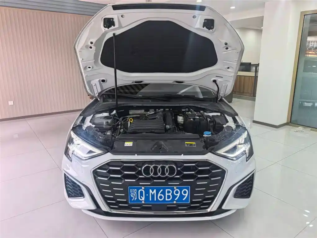 Audi A3 2023 Facelift A3L Limousine 35 TFSI Fashion Sport фото 16