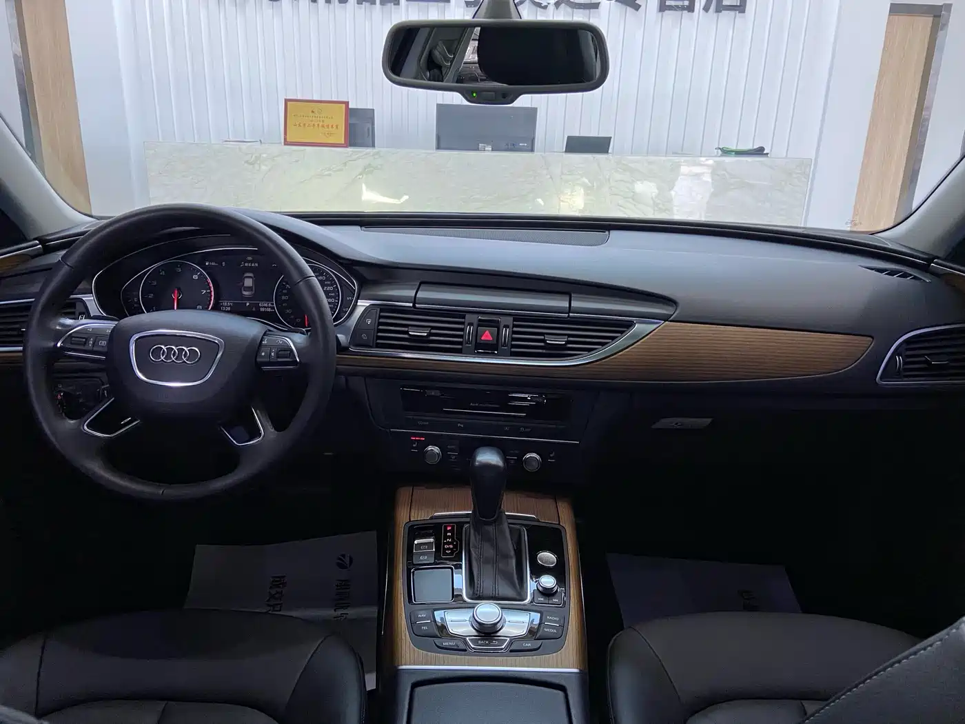 Audi A6L 2018 30th Anniversary 30 FSI Style фото 8