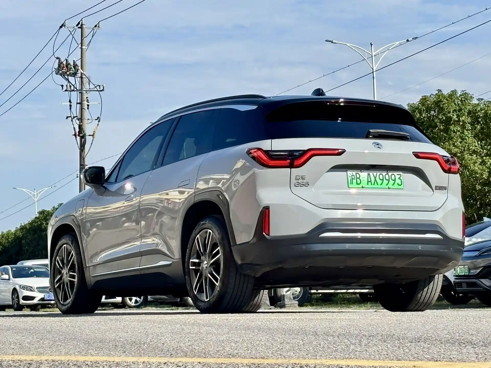 Фото 4 - NIO ES6