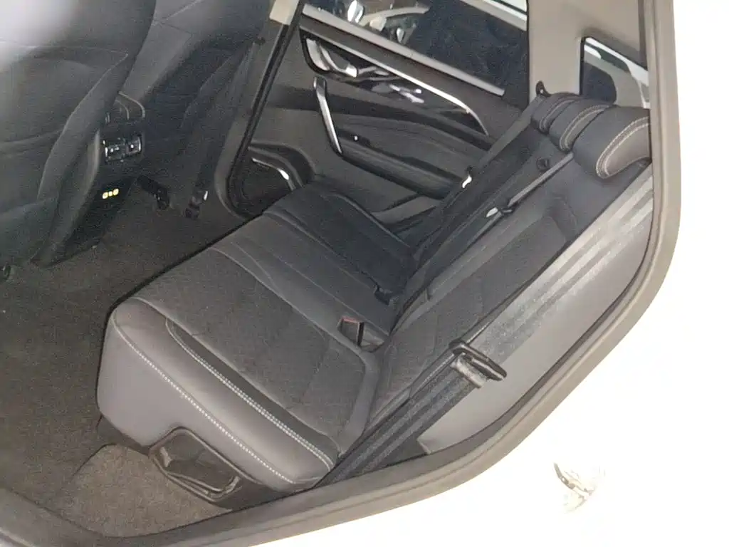 Jetour X90 2021 2021 1.5T Manual Shadow Fun 7-seater