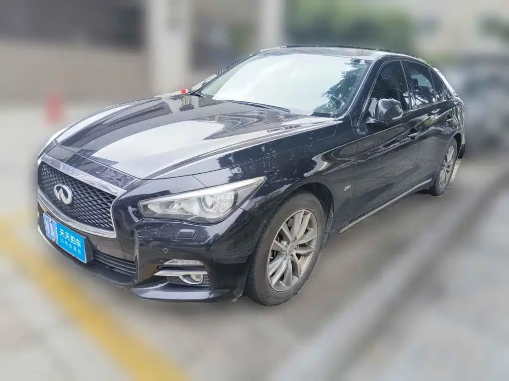 Фото 1 - Infiniti Q50L