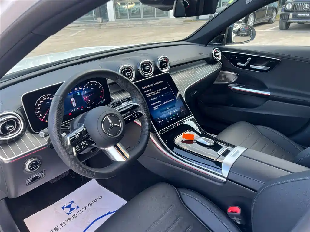 Mercedes-Benz C-Class 2025 C 260 L Night Sport Edition фото 9