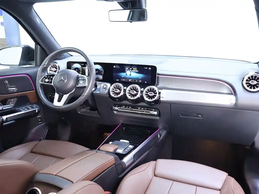Mercedes-Benz GLB 2020 Facelift GLB 200 Dynamic фото 19