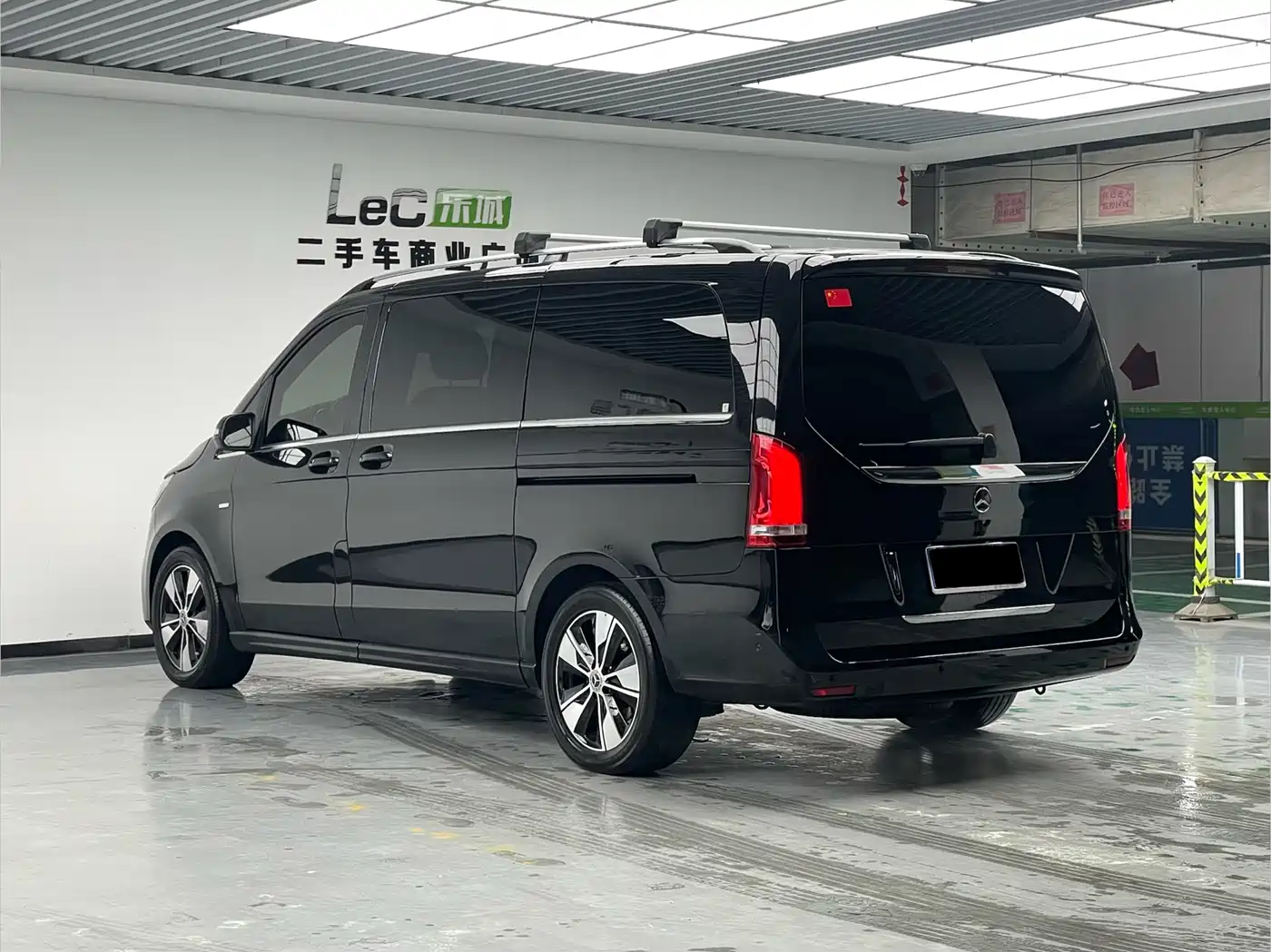 Mercedes-Benz V-Class 2020 V 260 Luxury Edition фото 4