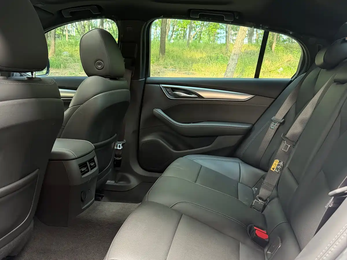Cadillac CT5 2023 28T Luxury Style (Standard Edition) фото 4