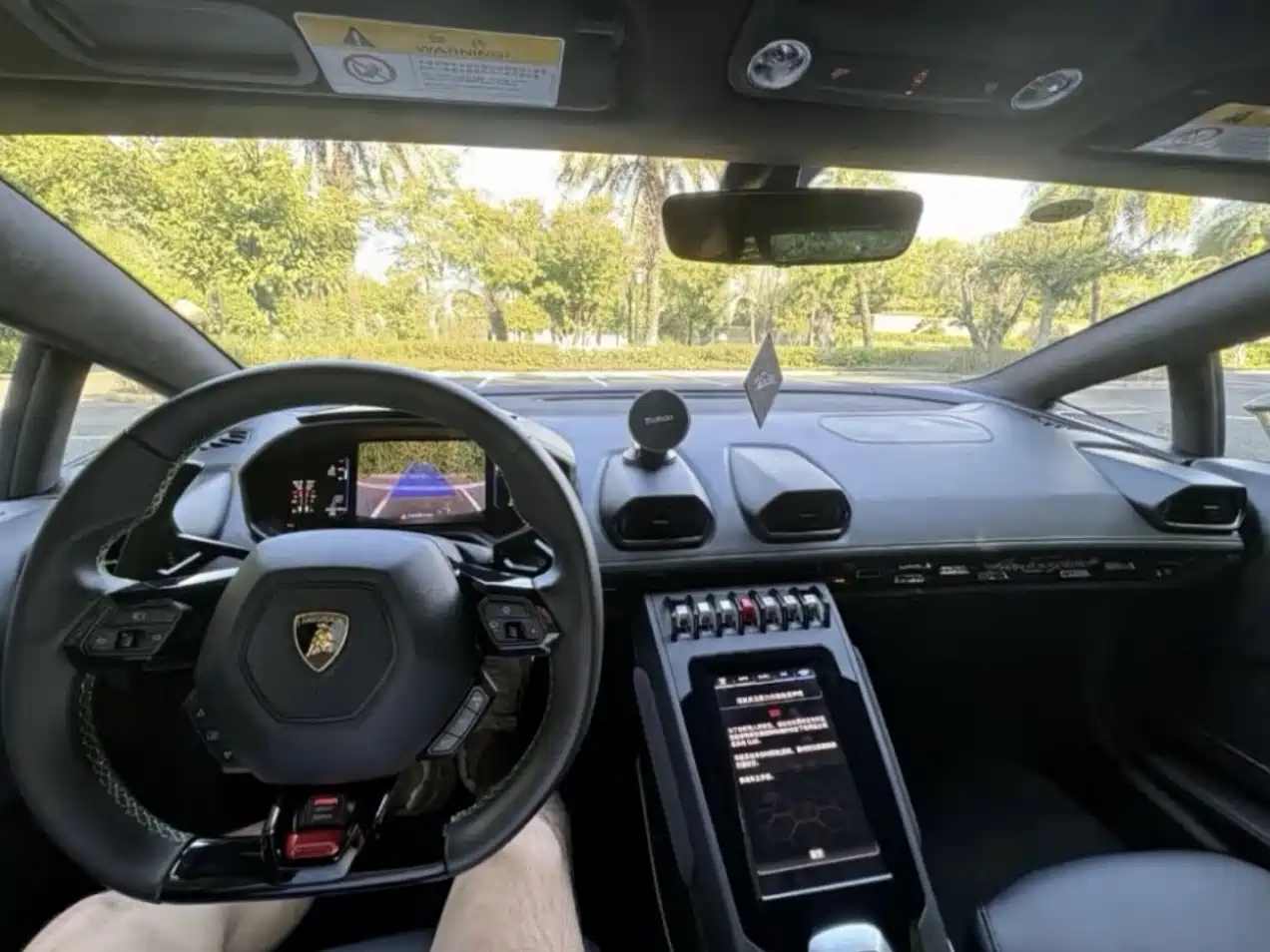 LAMBORGHINI HURACÁN