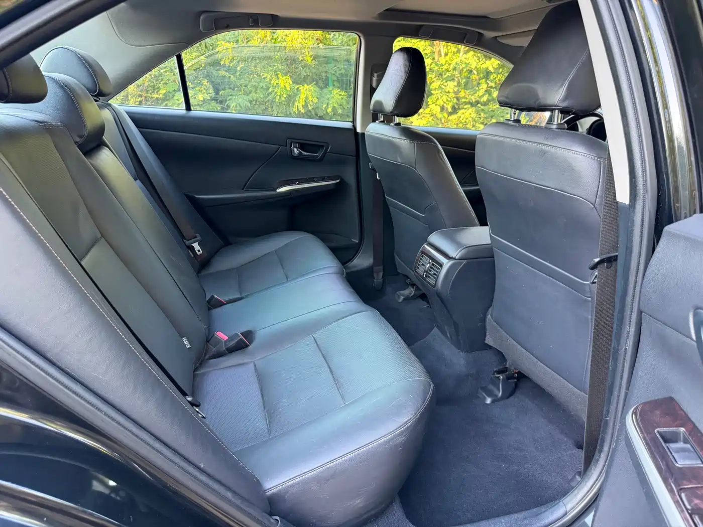 Фото 6 - Toyota Camry