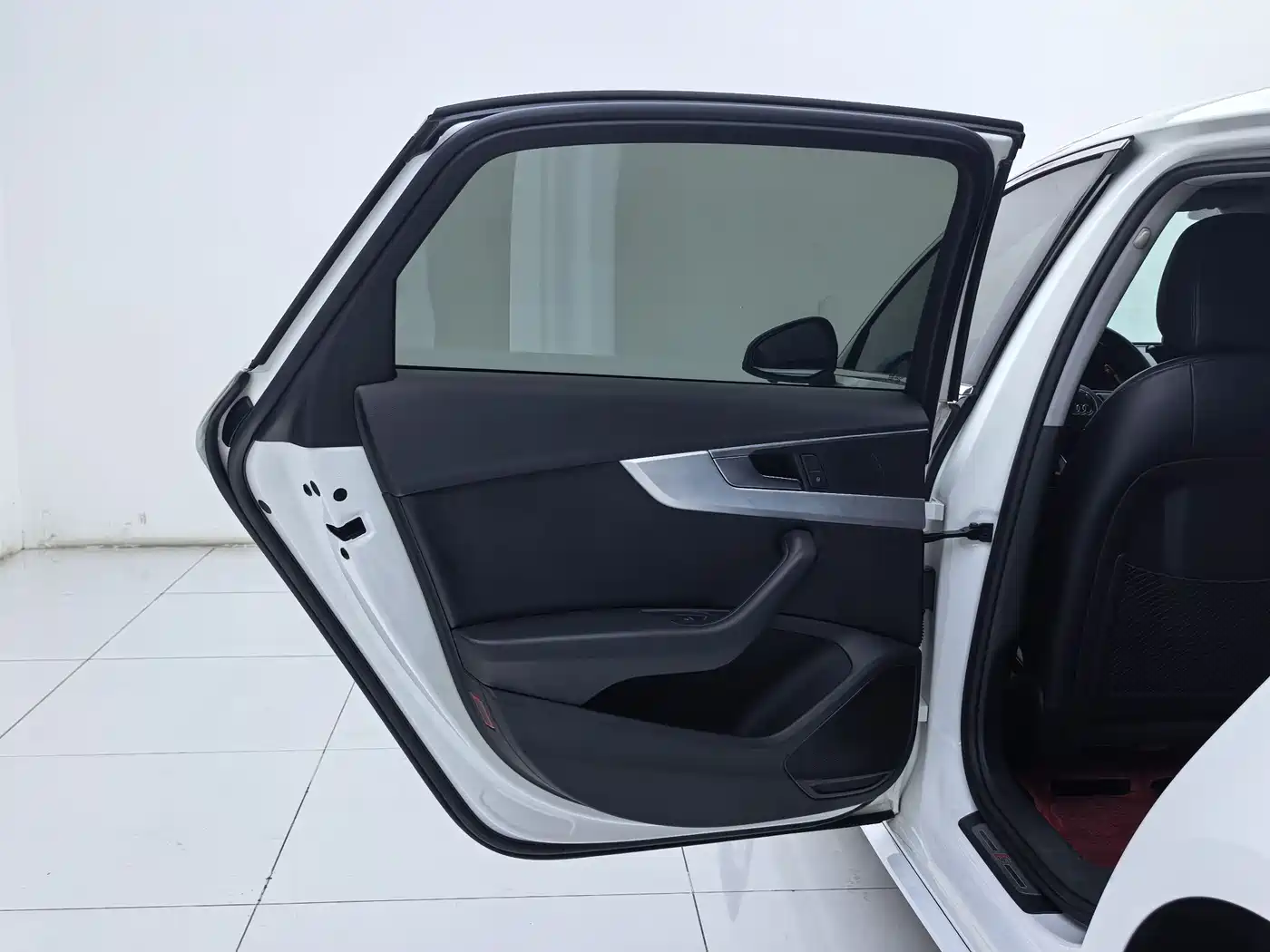 Audi A4L 2019 40 TFSI Fashion (China V) фото 22