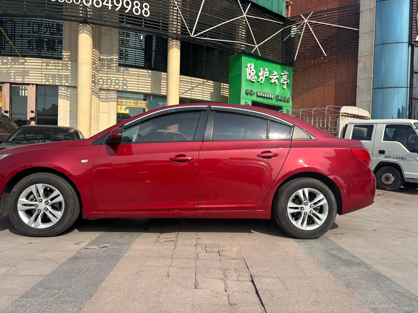 Chevrolet Cruze 2016 1.5L Manual Elite Edition фото 2