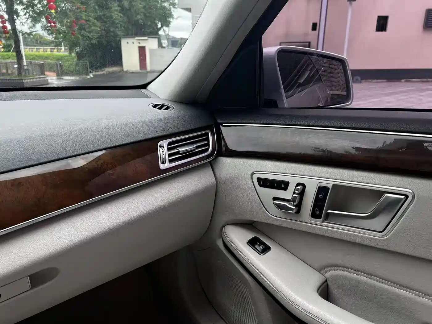 Mercedes-Benz E-Class 2014 E 260 L Luxury Class фото 14