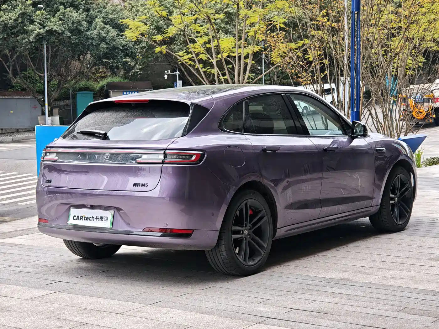 AITO Wenjie AITO M5 2025 Extended Range Ultra AWD фото 3