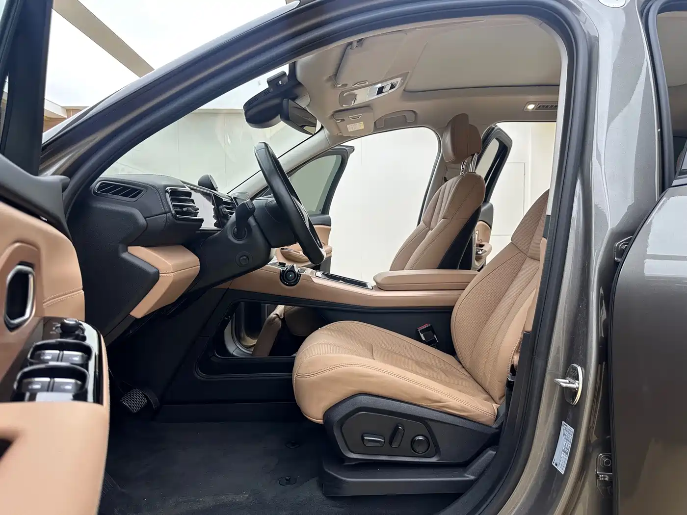 NIO ES8 2018 2018 Founder Edition