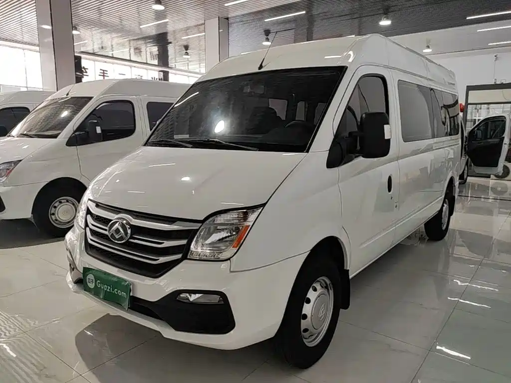 Maxus Xintu V80 2025 2025 Value Edition Aoyun 2.0T Manual Long Wheelbase Medium Roof 127Ps 6/7/9-seater