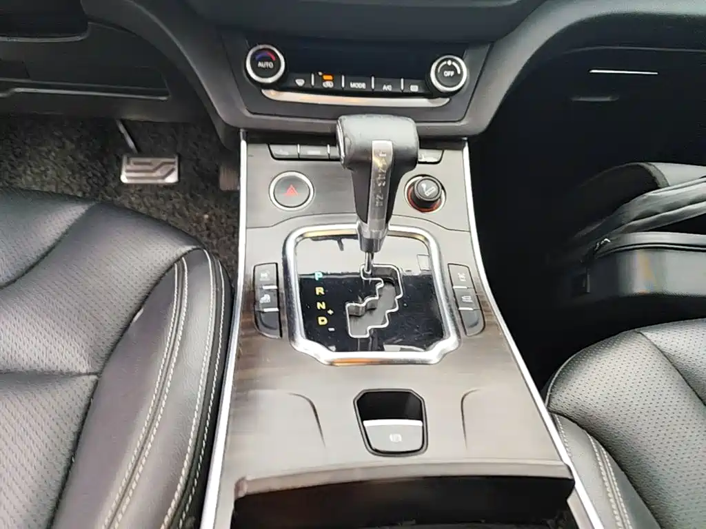 Landwind X7 2015 2015 2.0T Panorama Premium