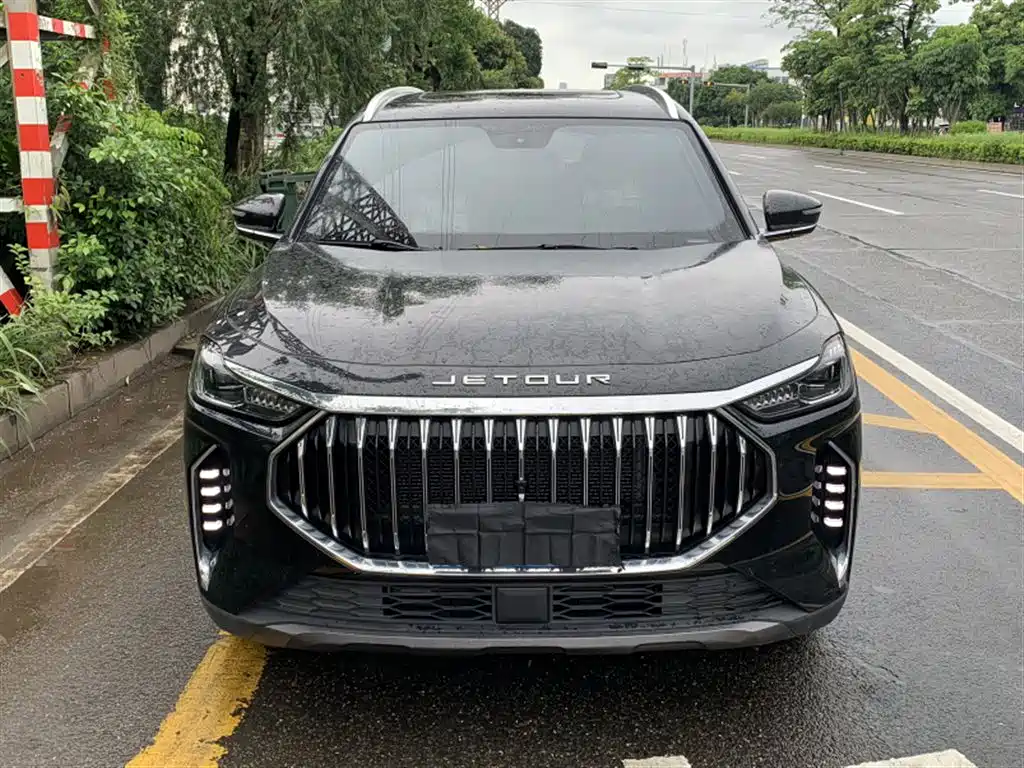 Jetour X70 PLUS 2025 2024 Champion Edition 1.5T DCT Champion MAX+ 7-seater