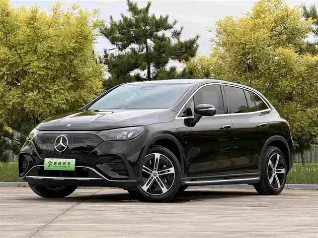 Mercedes-Benz EQE SUV 2024