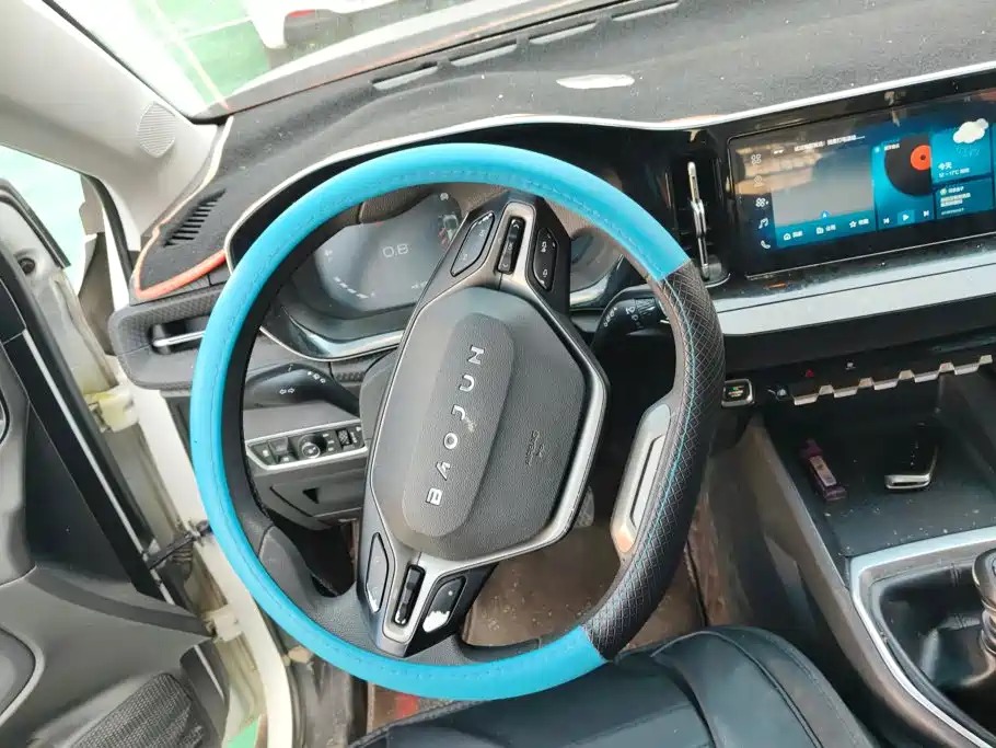 Baojun RM-5 2019 2019 1.5T Manual 24-hour Online Elite 7-seater