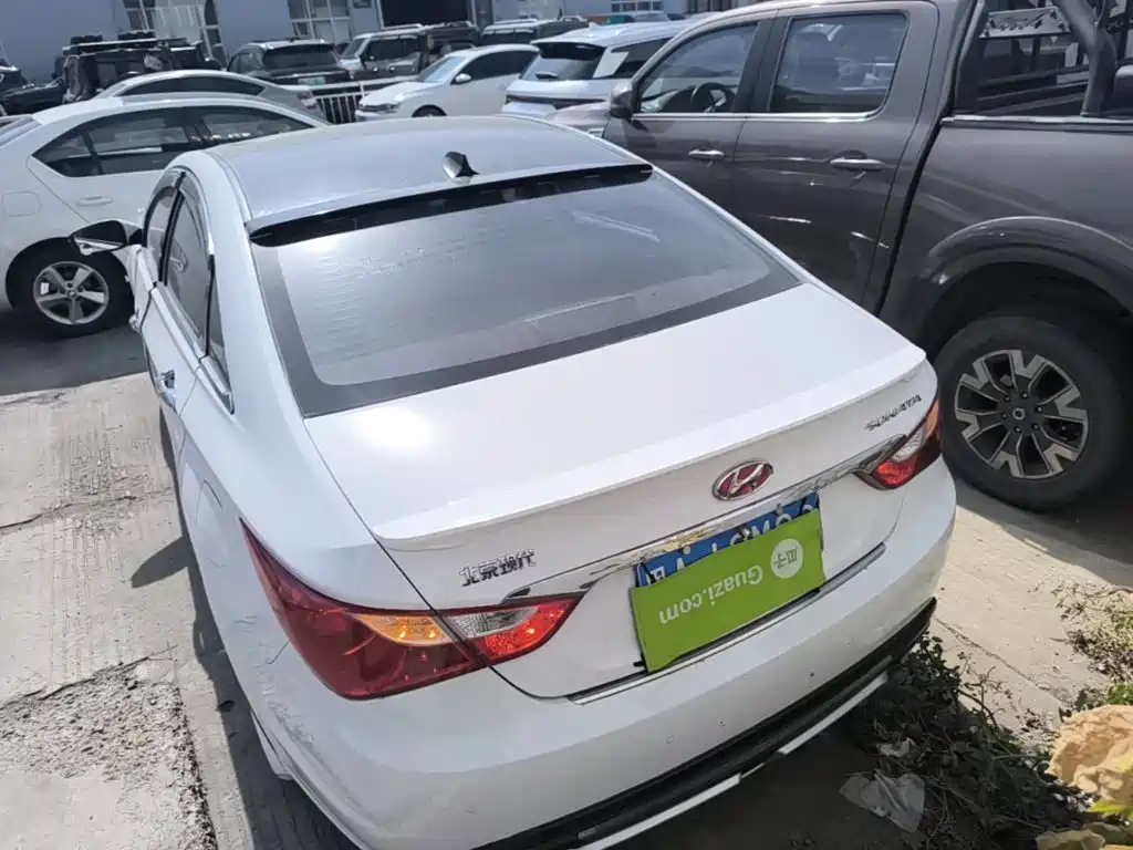 Фото 5 - Hyundai Sonata