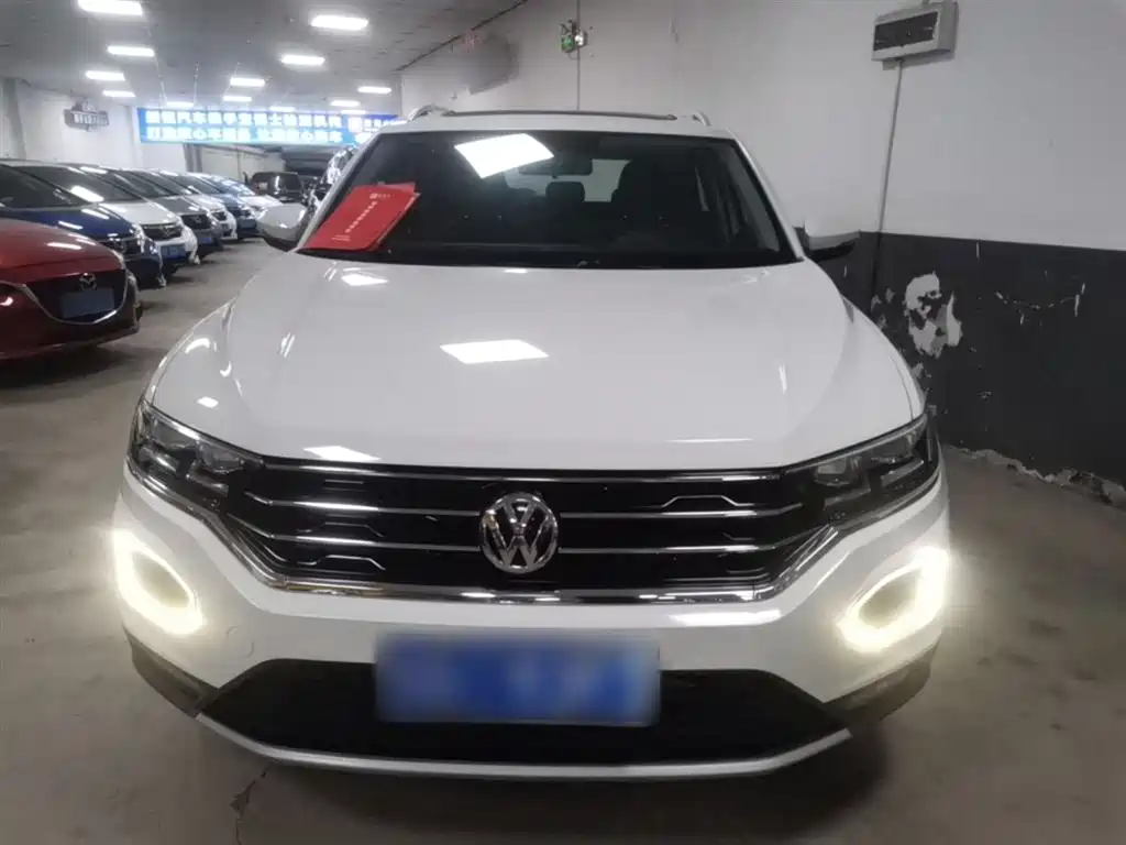 Volkswagen T-ROC 2018 280TSI DSG 2WD Comfort China VI фото 3