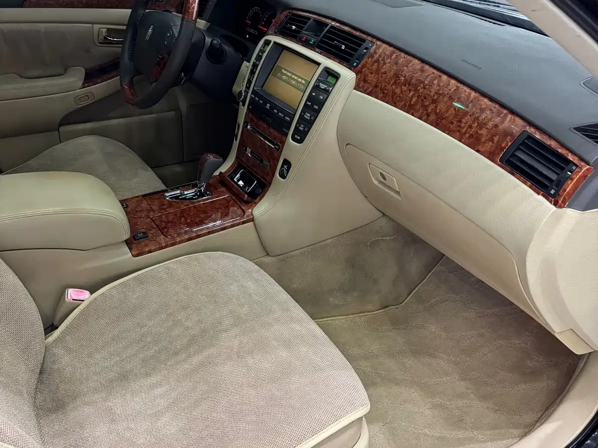 Toyota Crown 2007 3.0L Royal Saloon Fashion Navigation фото 7