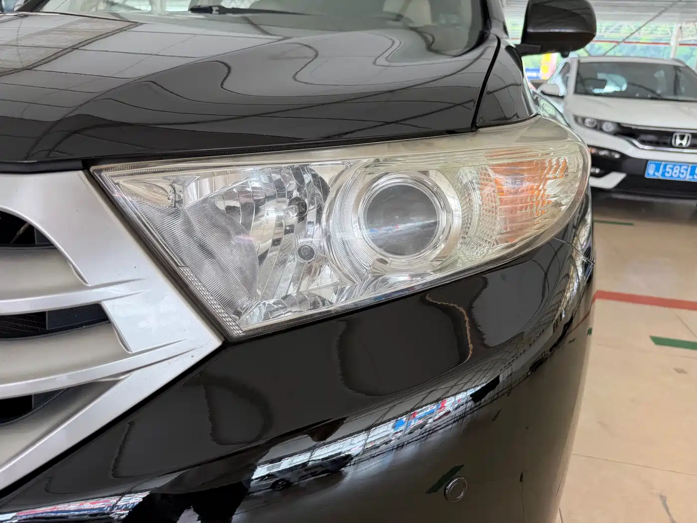 Фото 2 - Toyota Highlander
