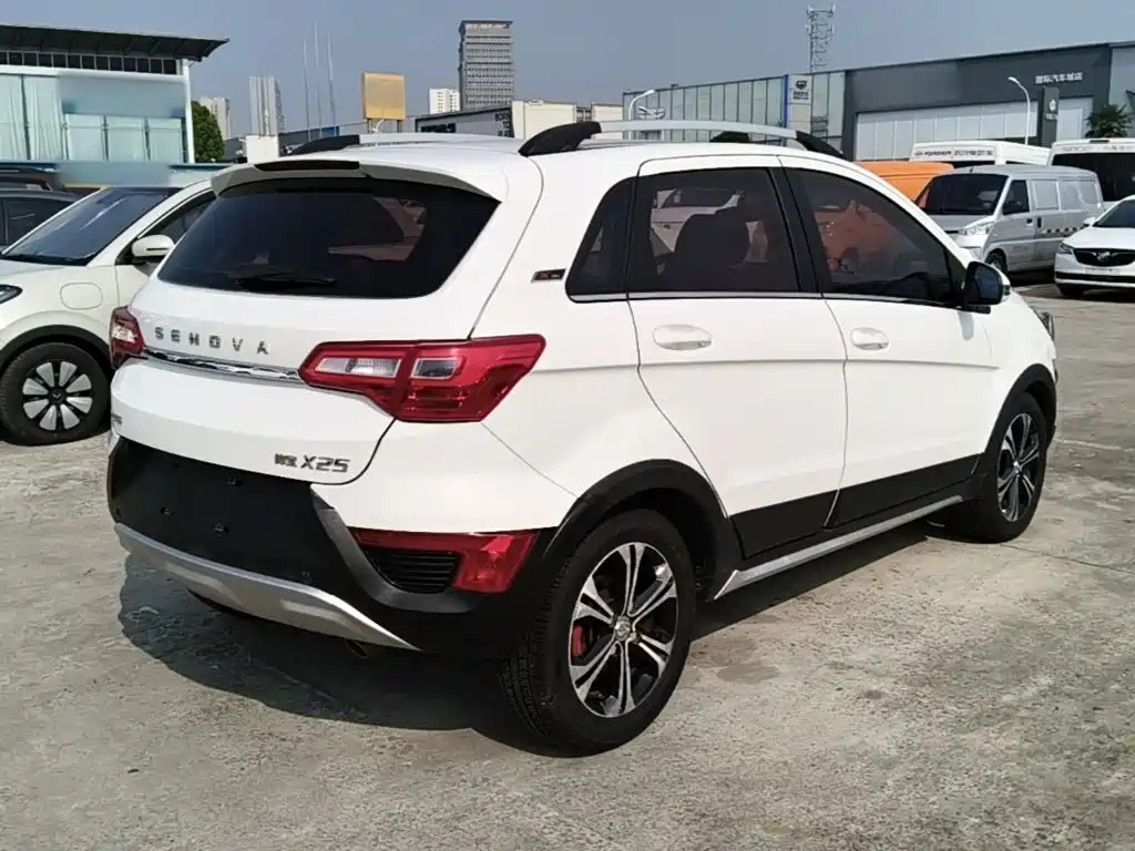 BAIC Senova X25 2016 2015 1.5L Automatic Elite