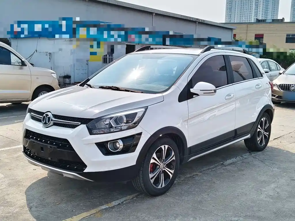 BAIC Senova X25 2016 2015 1.5L Automatic Elite