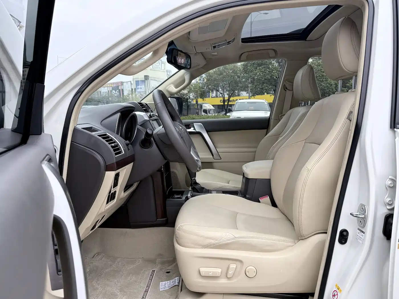 Toyota Prado 2016 3.5L Auto TX-L фото 6