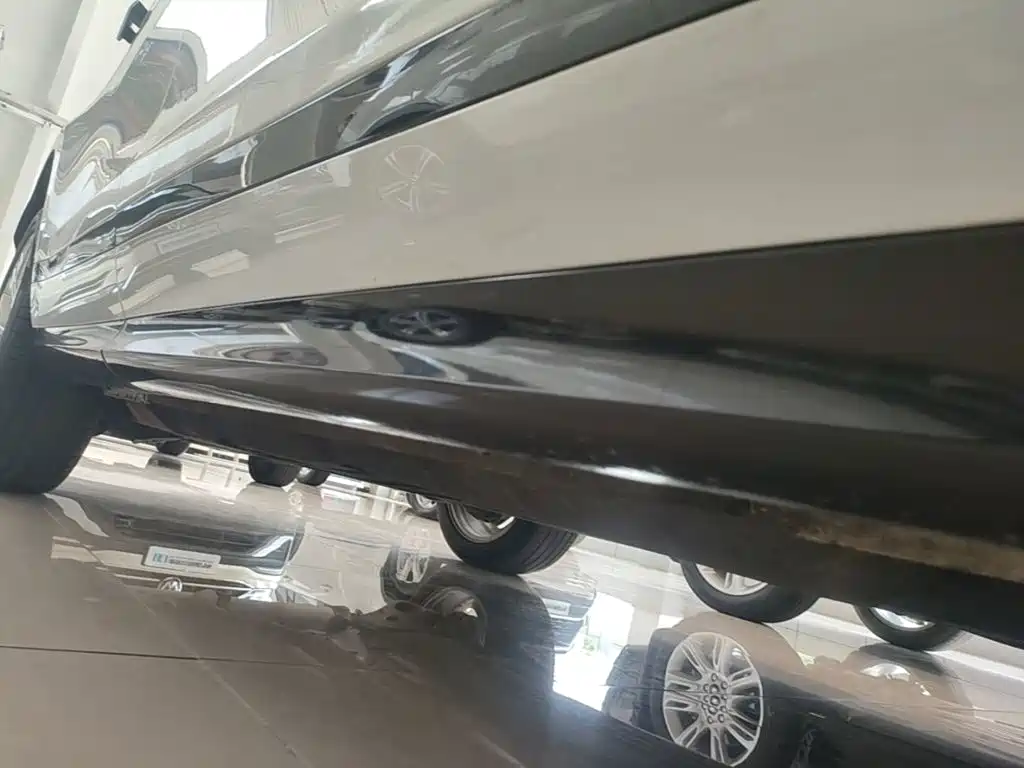 Фото 21 - Land Rover Range Rover Evoque