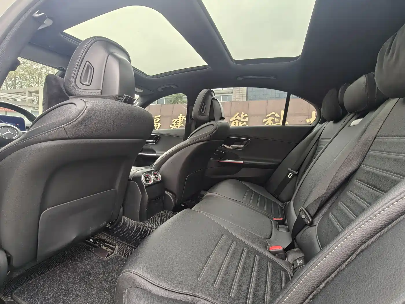 Mercedes-Benz C-Class 2022 Facelift C 260 L Sport фото 11