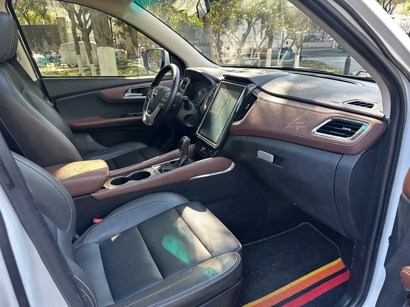 SWM Motor SWM X7 2019 2018 1.5T Auto Smart Enjoy 7-seater