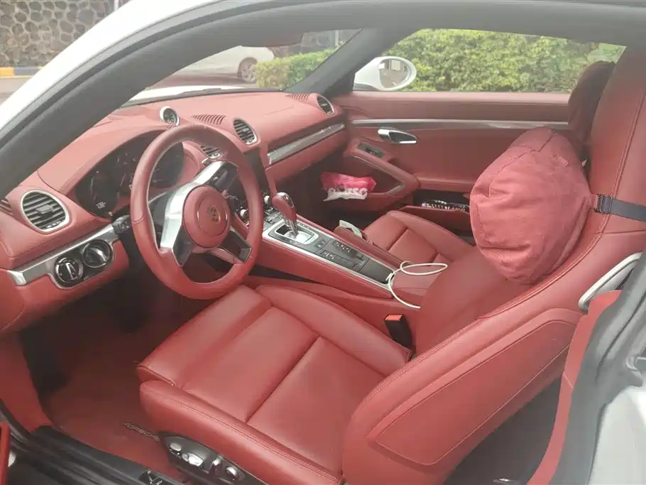 Porsche 718 2022 Cayman 2.0T фото 9