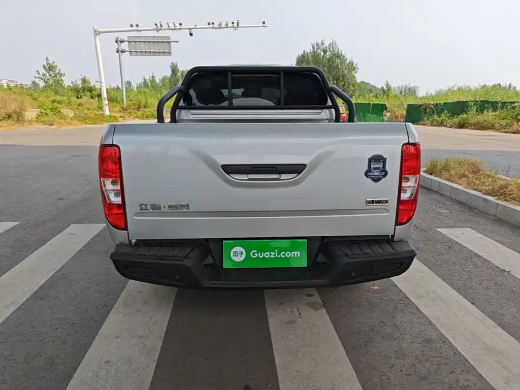 Jiangling Baodian 2024 2023 2.5T Diesel 4WD Comfort Edition Standard Wheelbase JX4D25A6L
