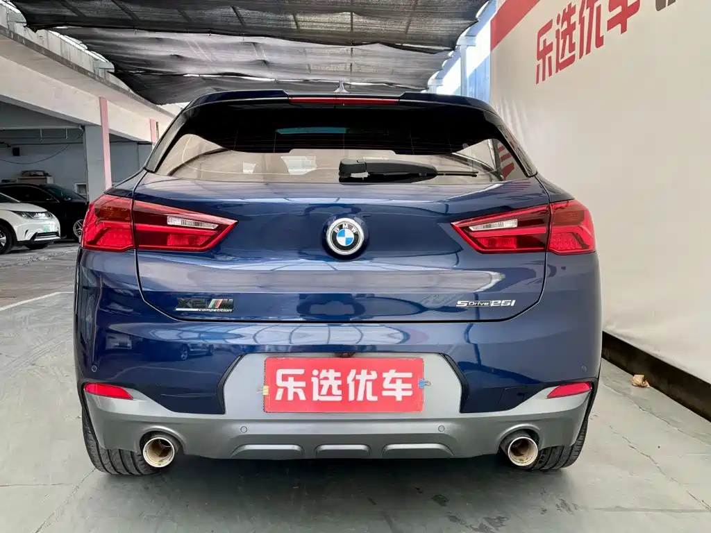 Photo 4 - BMW X2