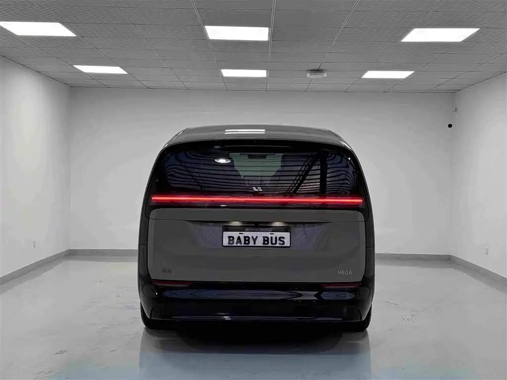 Li Auto MEGA 2024 2024 Ultra