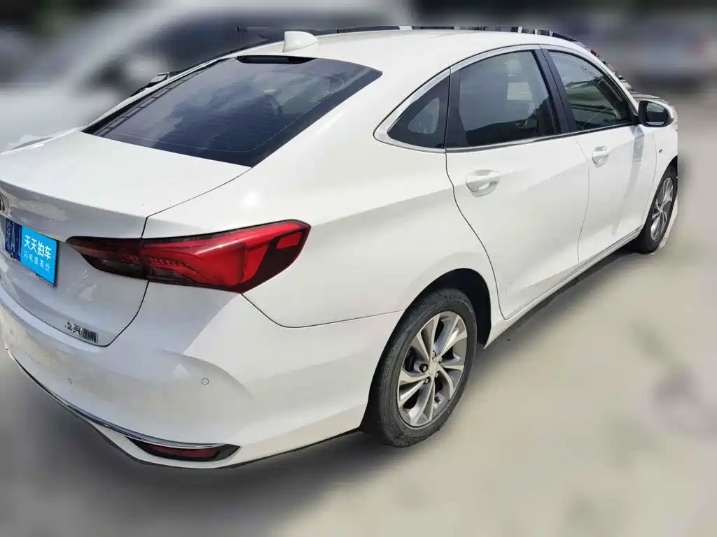 Фото 2 - Buick Verano