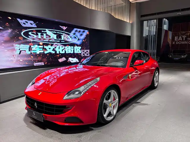  Ferrari Ferrari FF 2012 6.3L V12