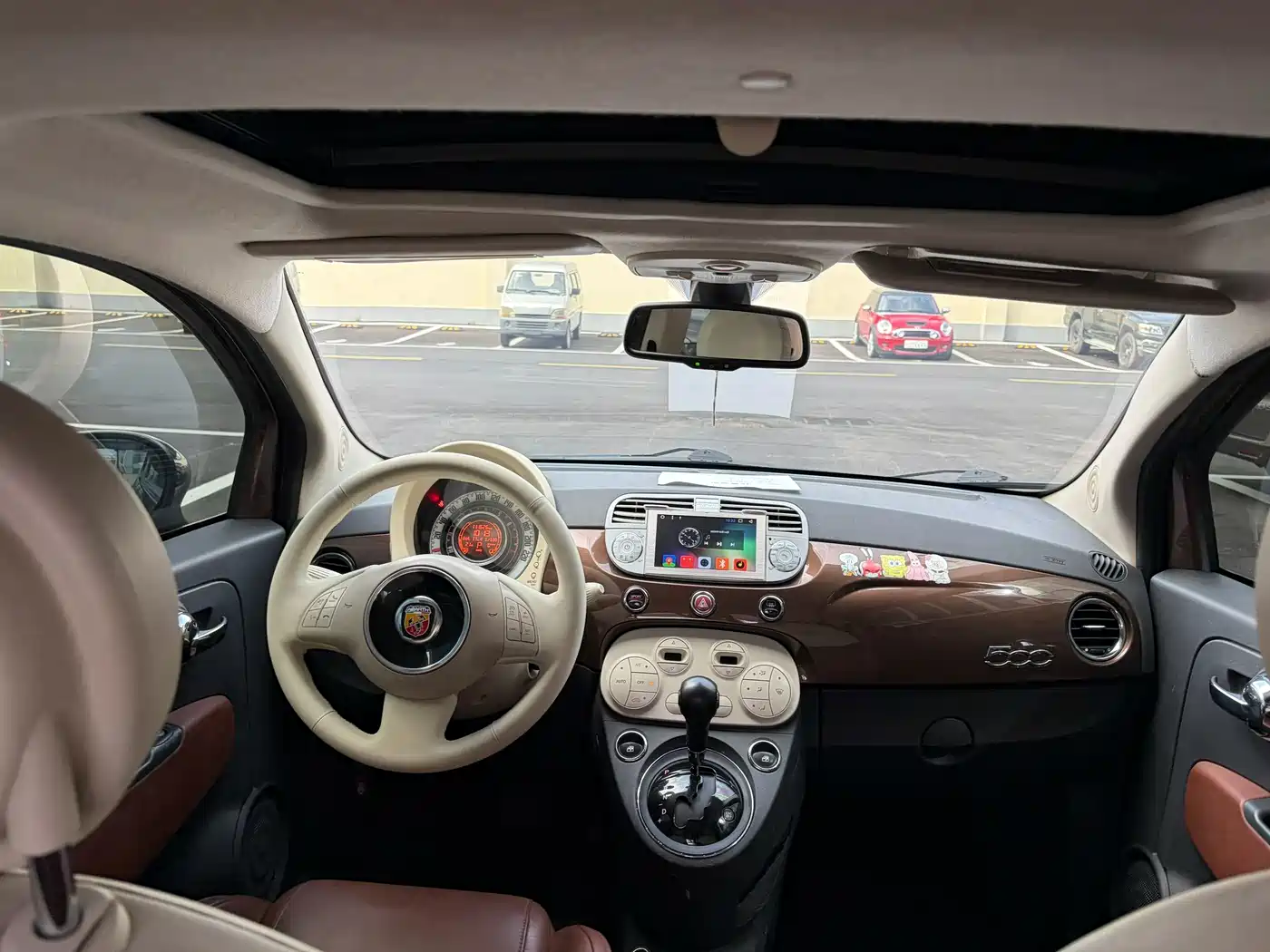 Fiat 500 2011 1.4L Premium Edition фото 8