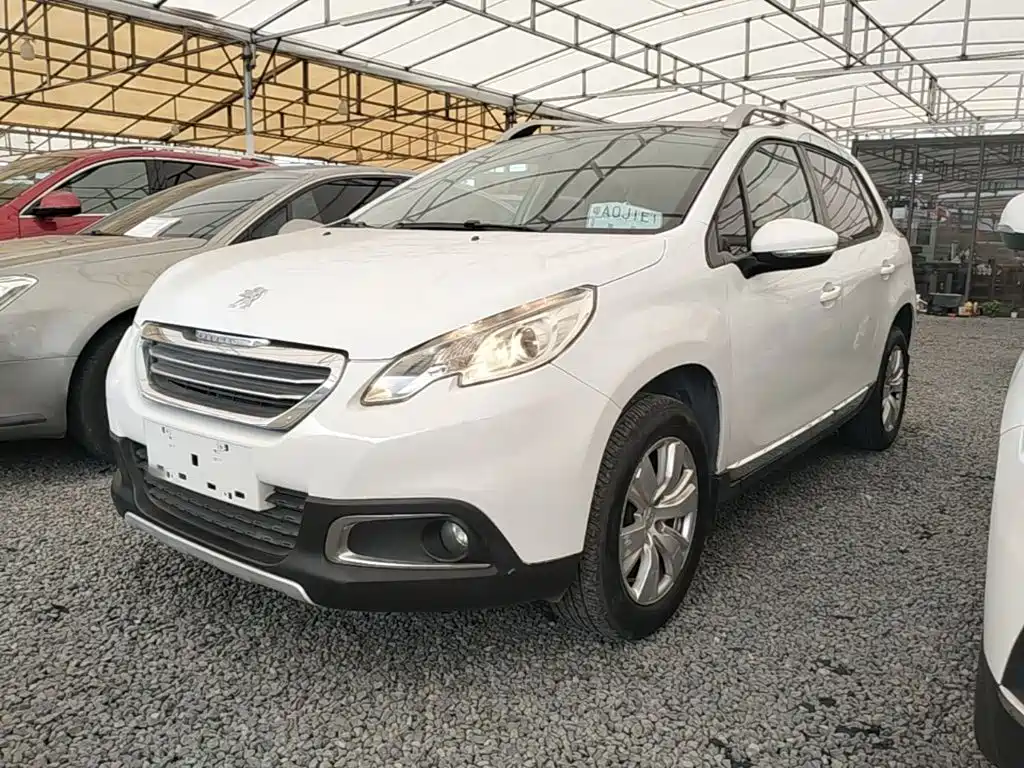 Peugeot 2008 2015 2014 1.6L Automatic Fashion Edition