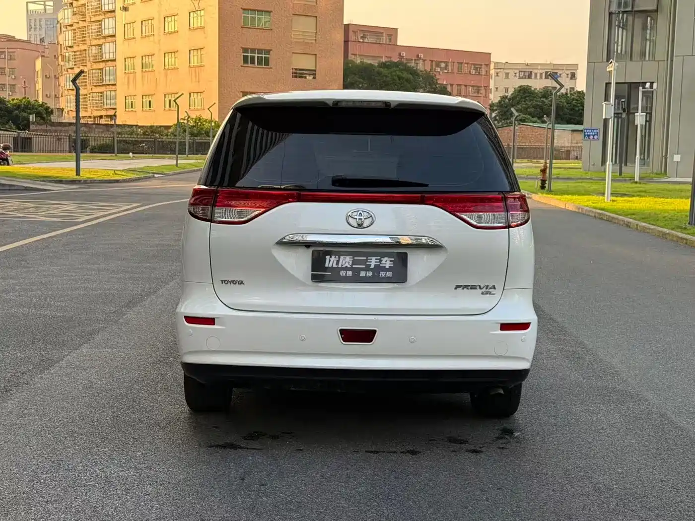 Toyota Previa 2018 2016 Base