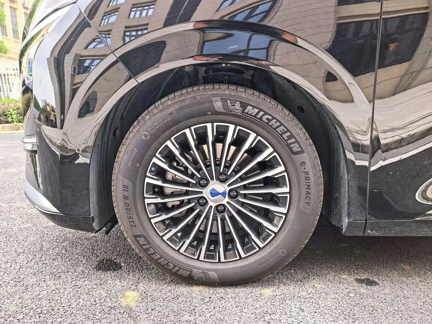Denza D9 2026 2025 DM-i Smart Driving Edition 1020 AWD Flagship