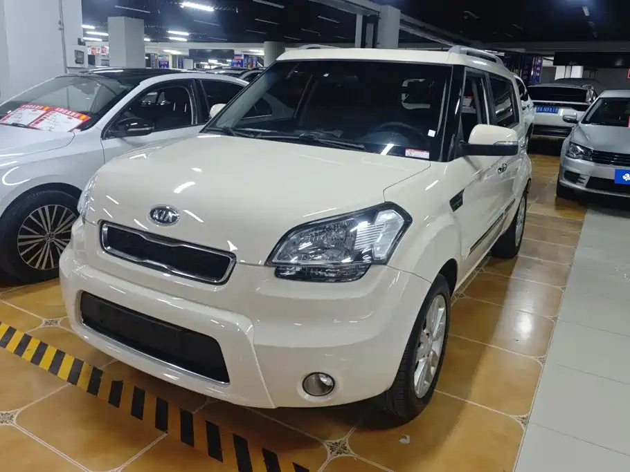 Kia Soul 2013 2012 1.6L MT GLS