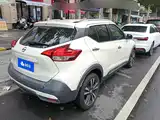 Фото 3 - Nissan Kicks