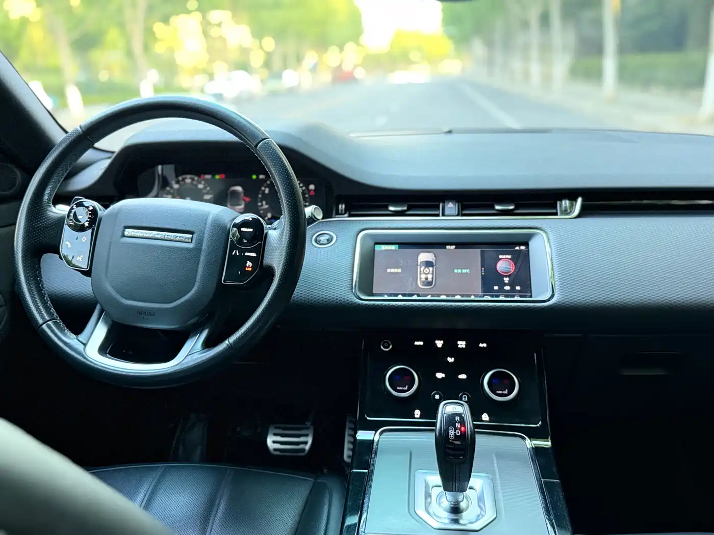 Land Rover Range Rover Evoque 2020 249PS R-DYNAMIC S Sport Edition фото 15
