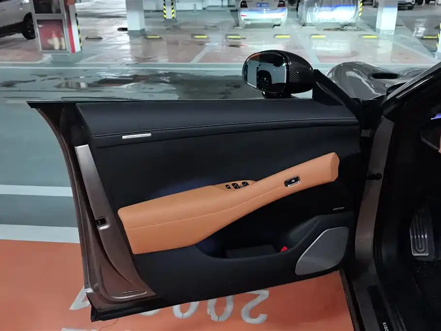 XIAOMI CAR XIAOMI YU7