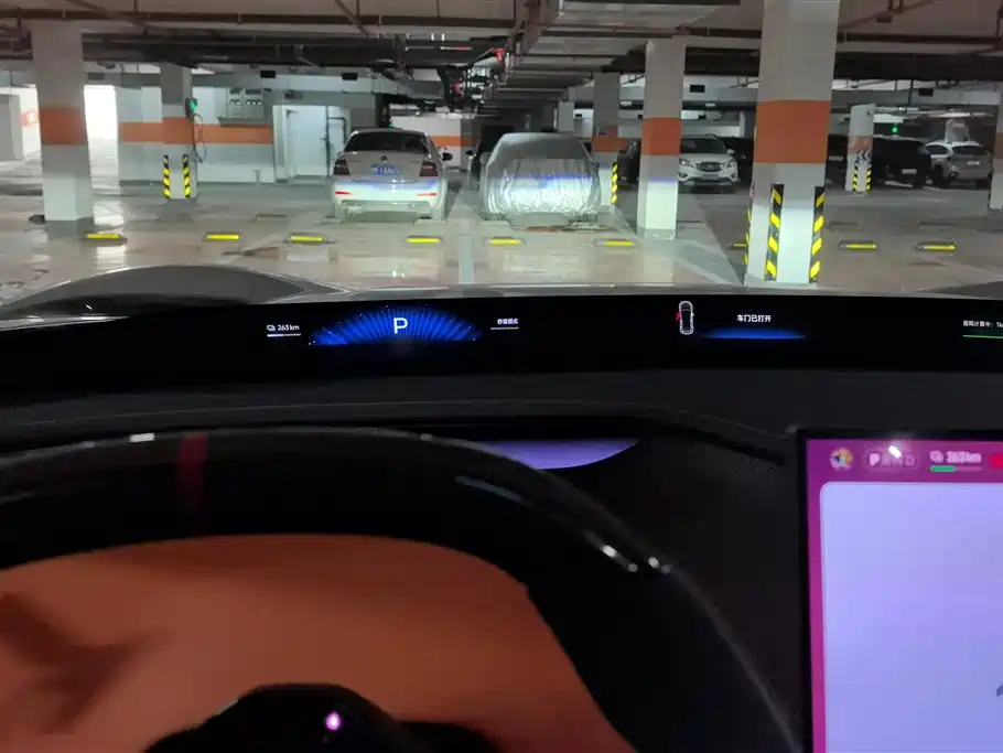 XIAOMI CAR XIAOMI YU7