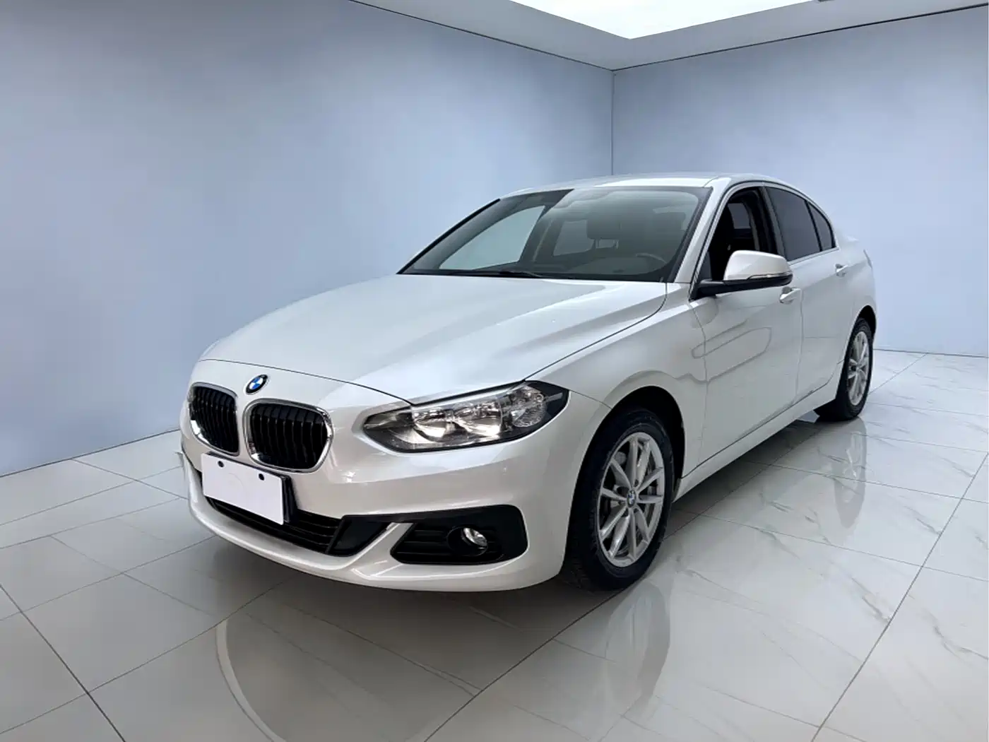 BMW 1 Series 2018 118i Fashion Edition